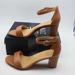 Naturalizer Women's 8.5 Wide Vera Ankle Strap Dress Open Toe Heels Sandals Cafe